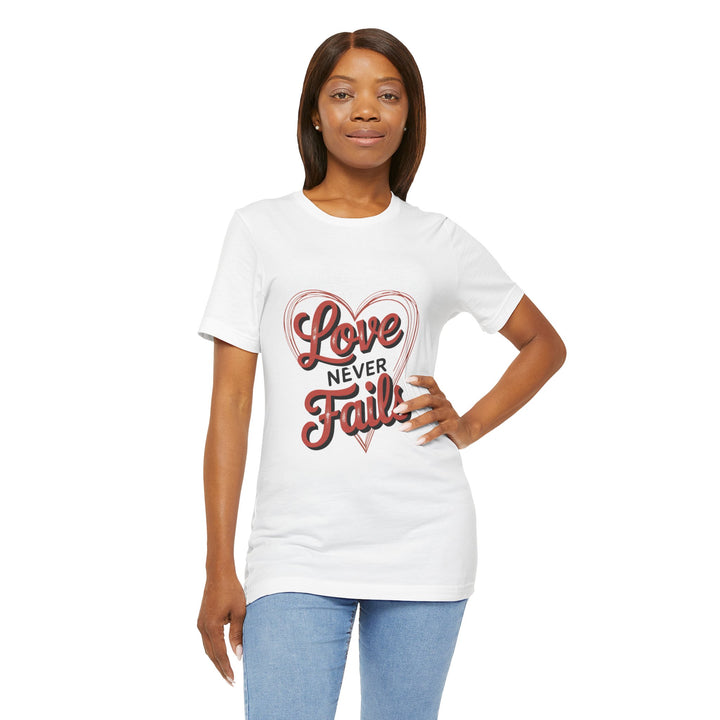 Love Never Fails – 1 Corinthians 13 Retro Heart T-Shirt
