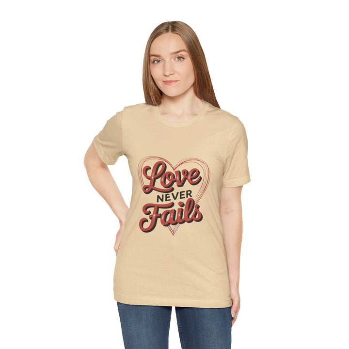 Love Never Fails – 1 Corinthians 13 Retro Heart T-Shirt