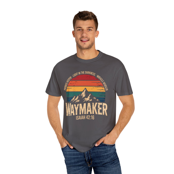 Waymaker Retro Christian T-Shirt - Isaiah 42:16 Vintage Sunset Design