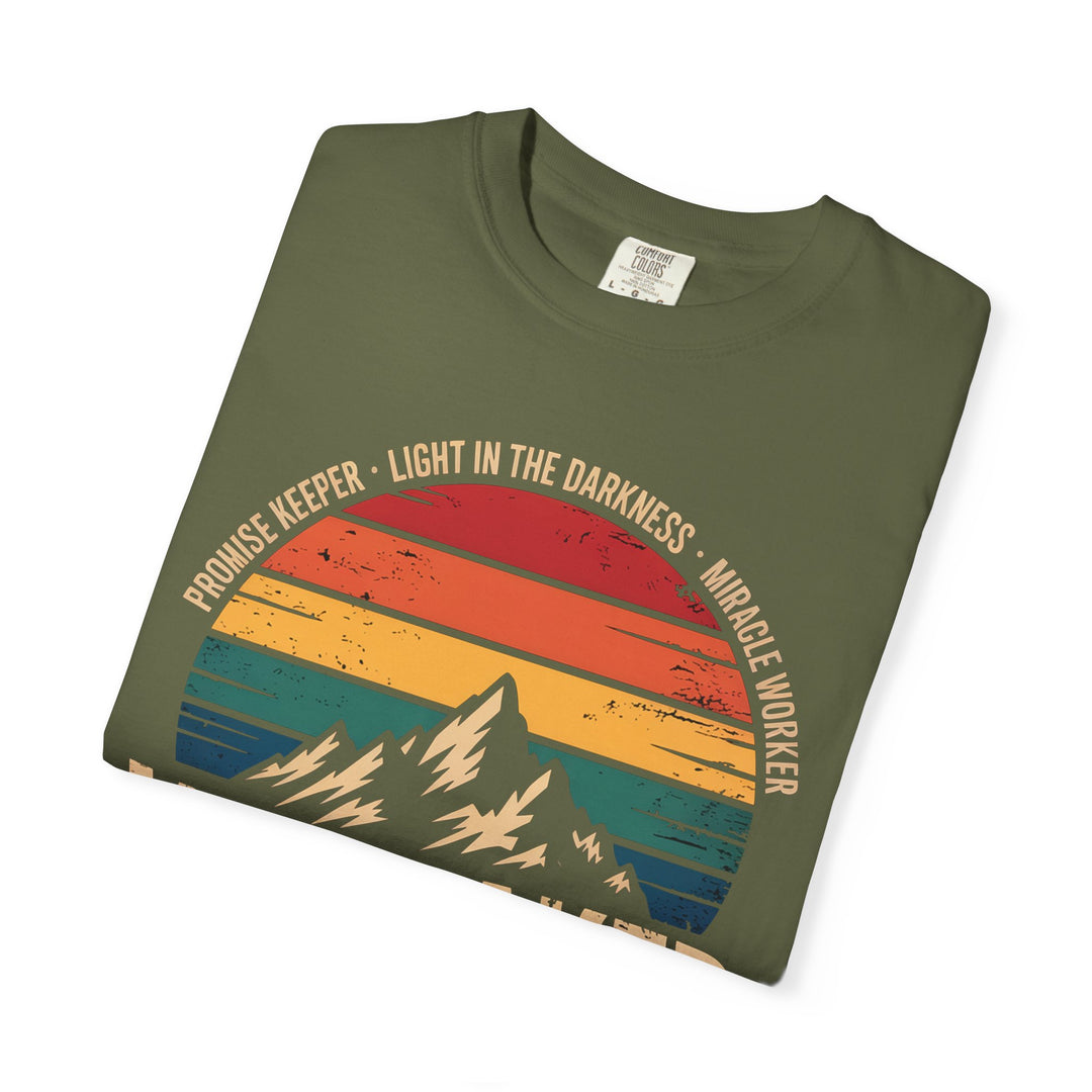 Waymaker Retro Christian T-Shirt - Isaiah 42:16 Vintage Sunset Design