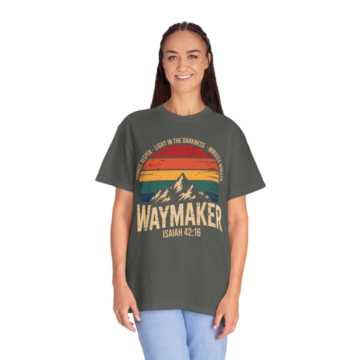 Waymaker Retro Christian T-Shirt - Isaiah 42:16 Vintage Sunset Design