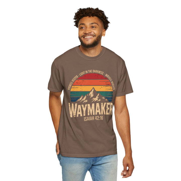 Waymaker Retro Christian T-Shirt - Isaiah 42:16 Vintage Sunset Design