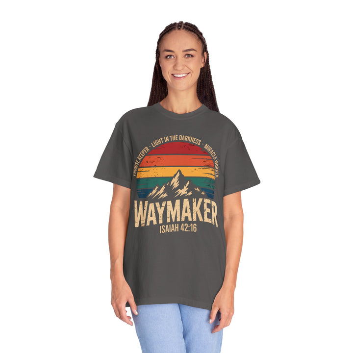 Waymaker Retro Christian T-Shirt - Isaiah 42:16 Vintage Sunset Design