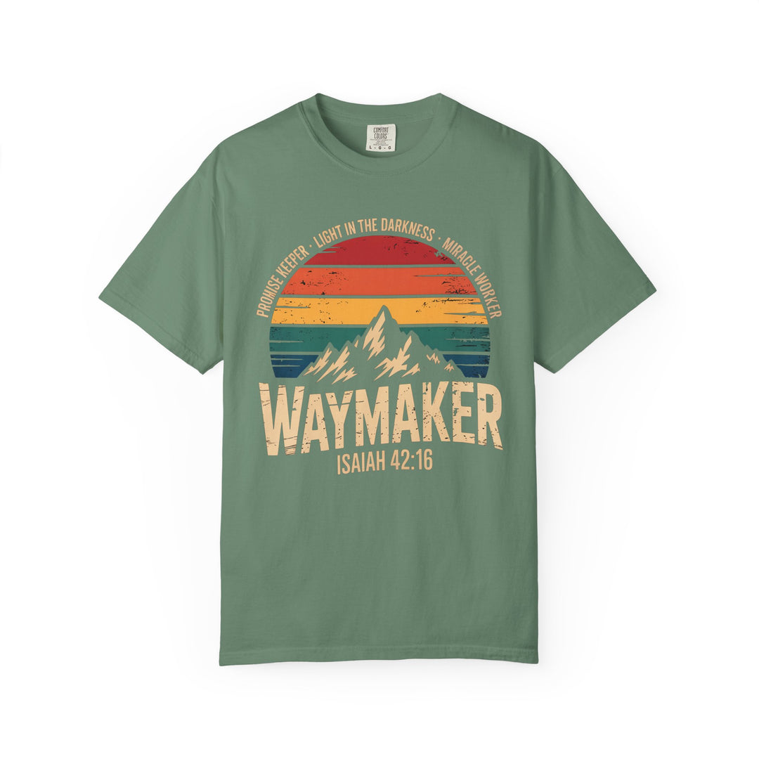 Waymaker Retro Christian T-Shirt - Isaiah 42:16 Vintage Sunset Design