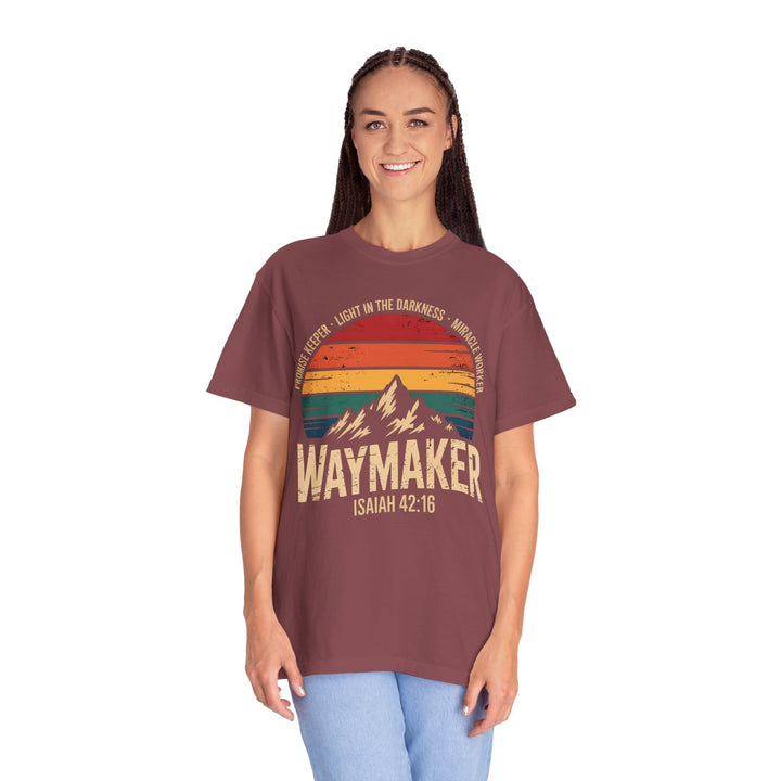 Waymaker Retro Christian T-Shirt - Isaiah 42:16 Vintage Sunset Design