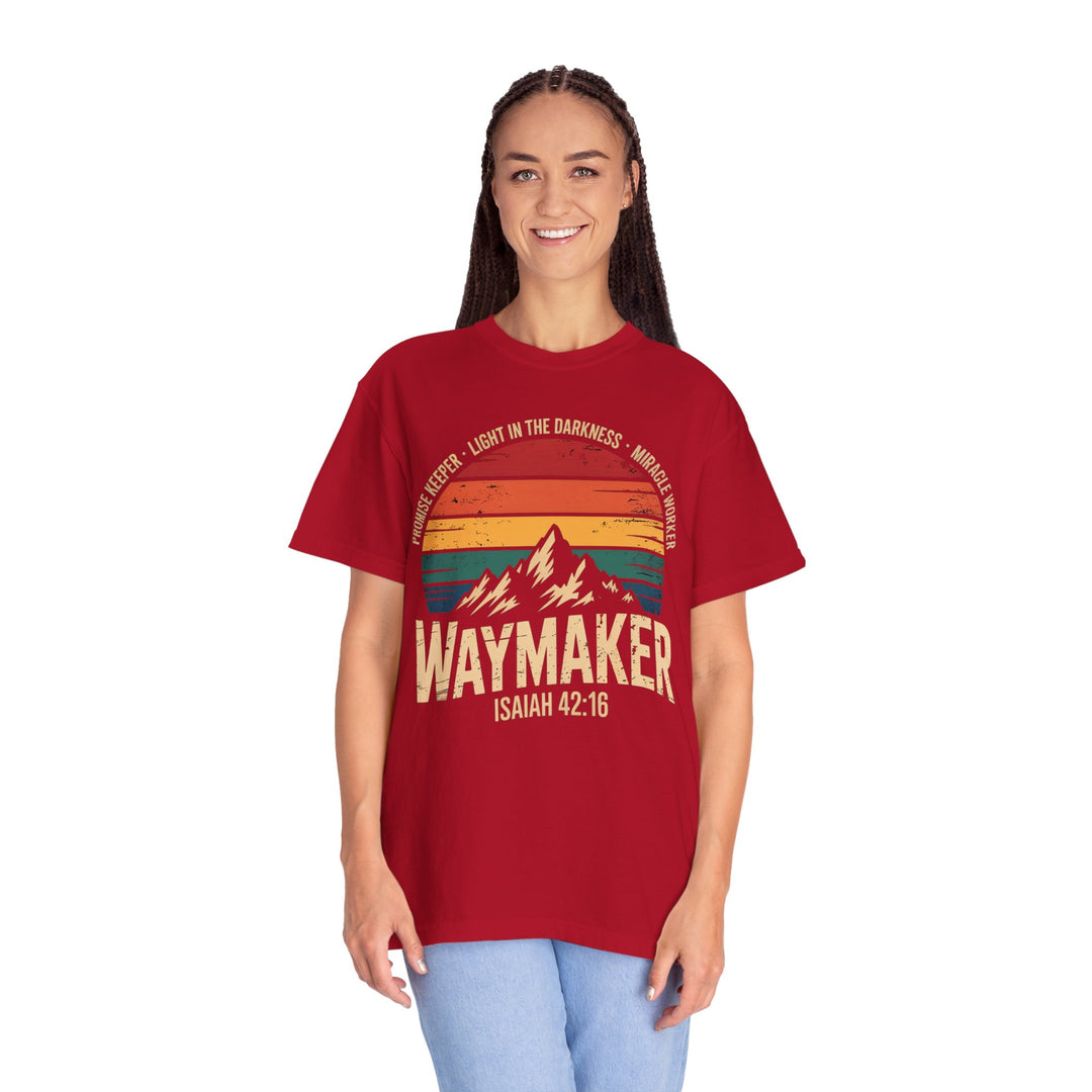Waymaker Retro Christian T-Shirt - Isaiah 42:16 Vintage Sunset Design